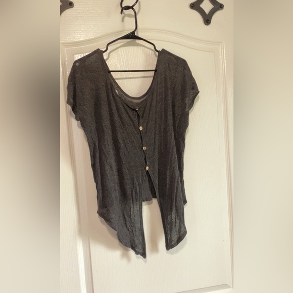 Old Navy Charcoal Asymmetrical Short Sleeve Top - Picture 2 of 3